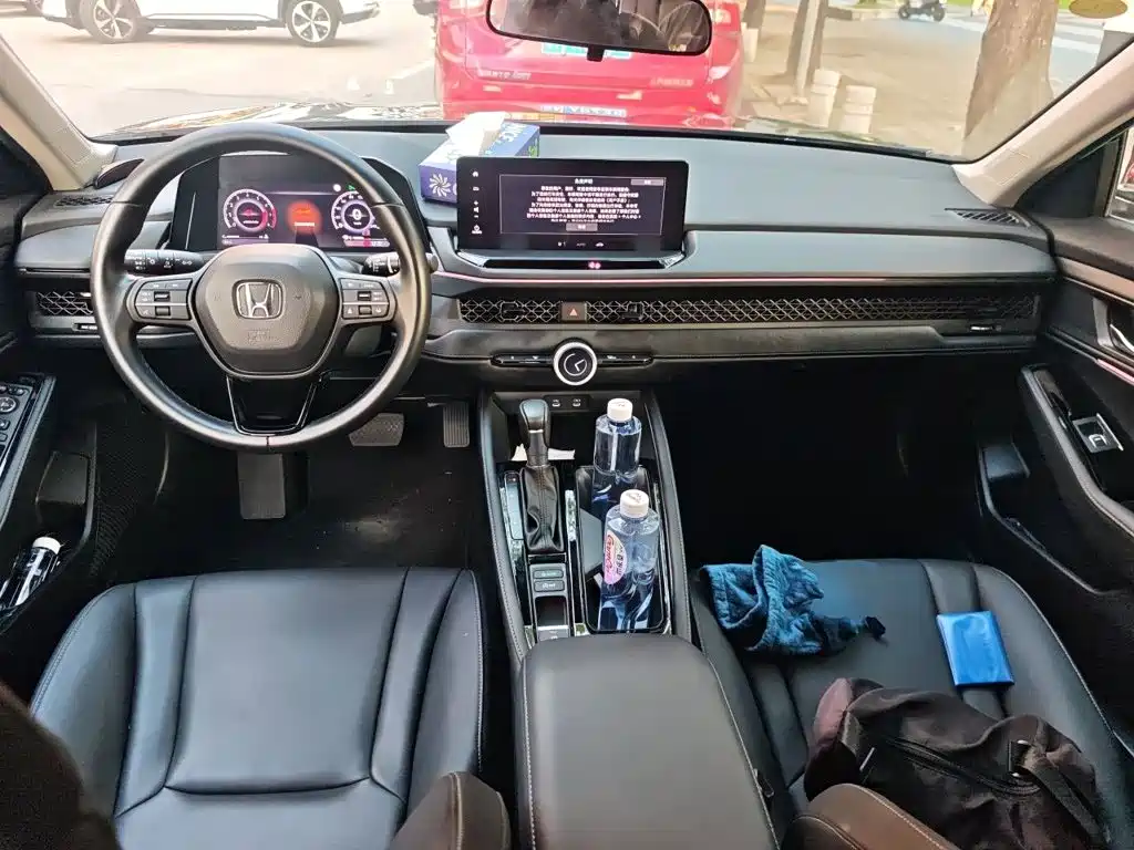 Honda Accord — миниатюра 5