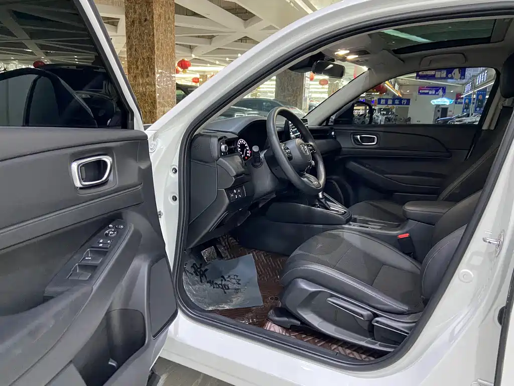 Honda Vezel 2023 1.5L CVT