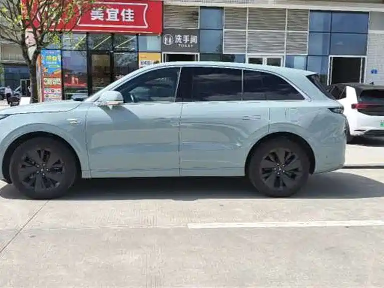 Li Auto L6 2025 Pro