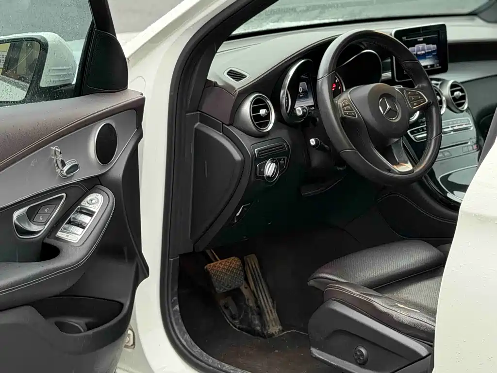 Mercedes-Benz GLC — миниатюра 5