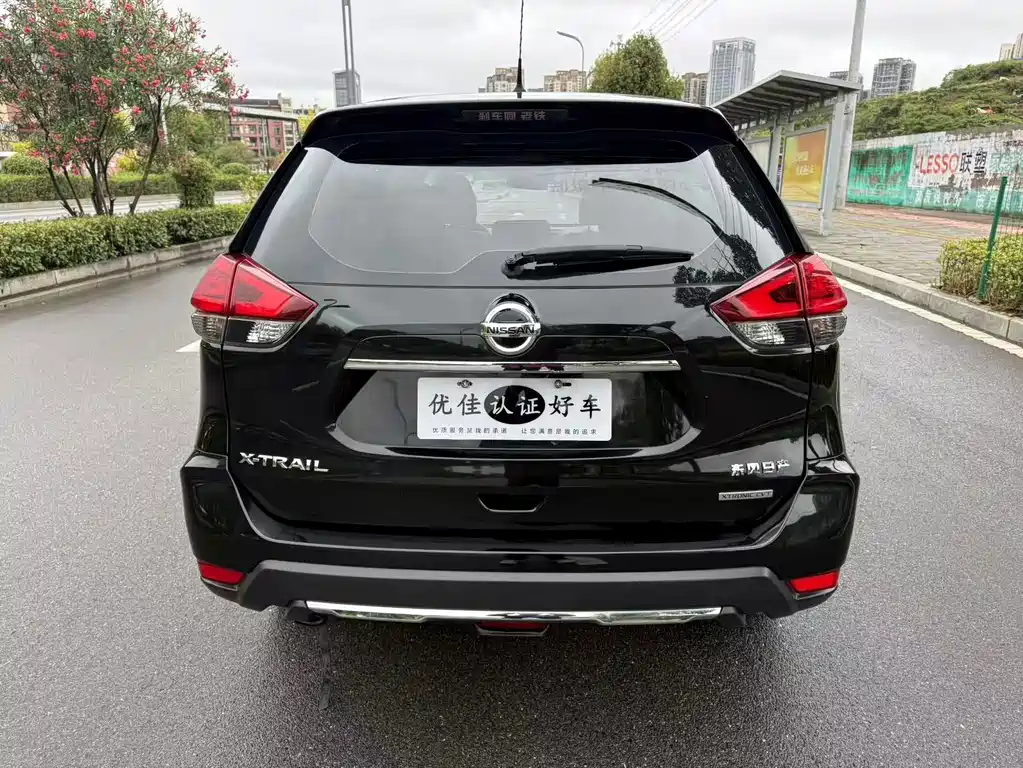 Nissan X-Trail — миниатюра 11