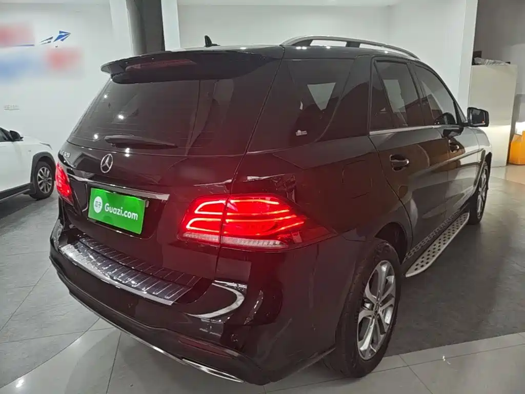 Mercedes-Benz GLE (Import) — миниатюра 7
