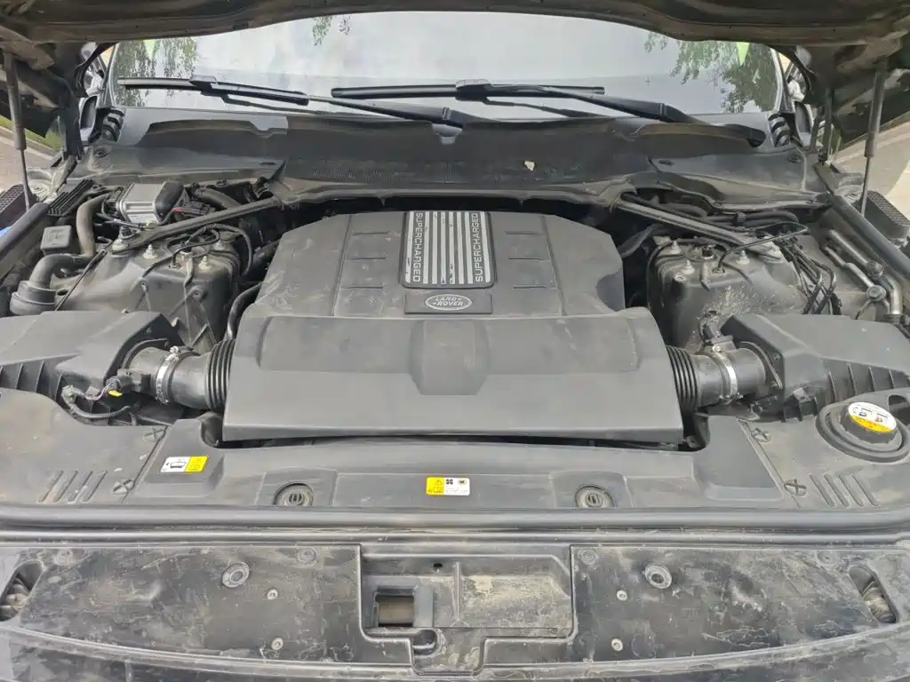 Land Rover Range Rover — миниатюра 11