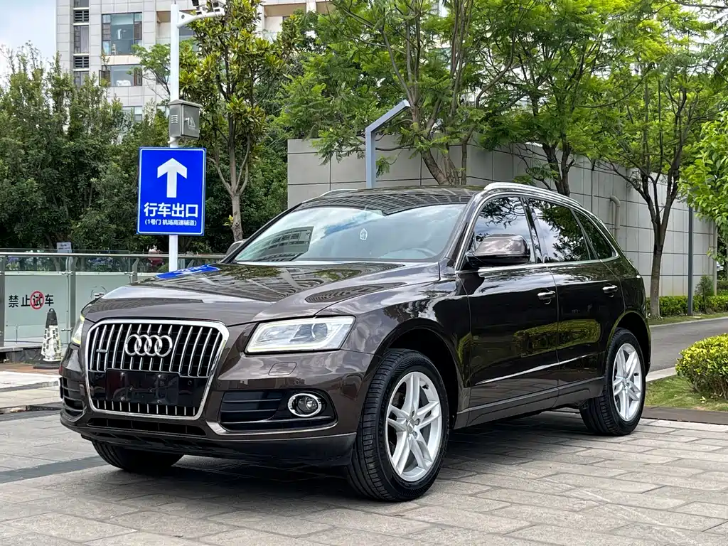 Audi Q5 2017 40 TFSI Comfort Type