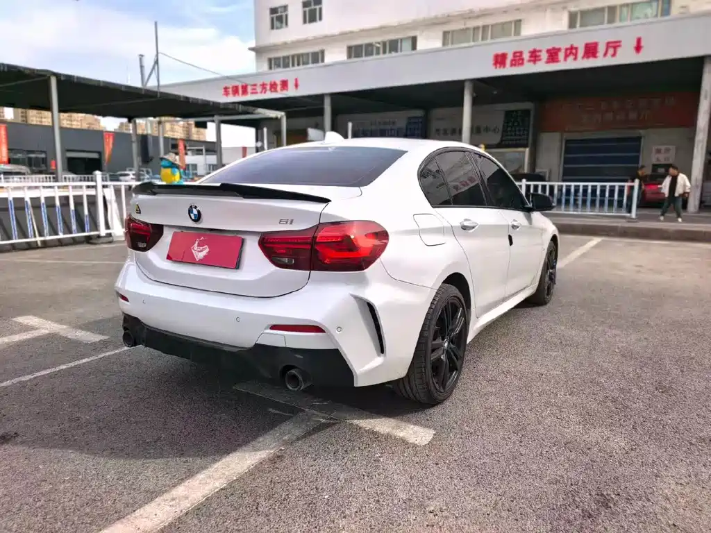 BMW 1 Series — миниатюра 17