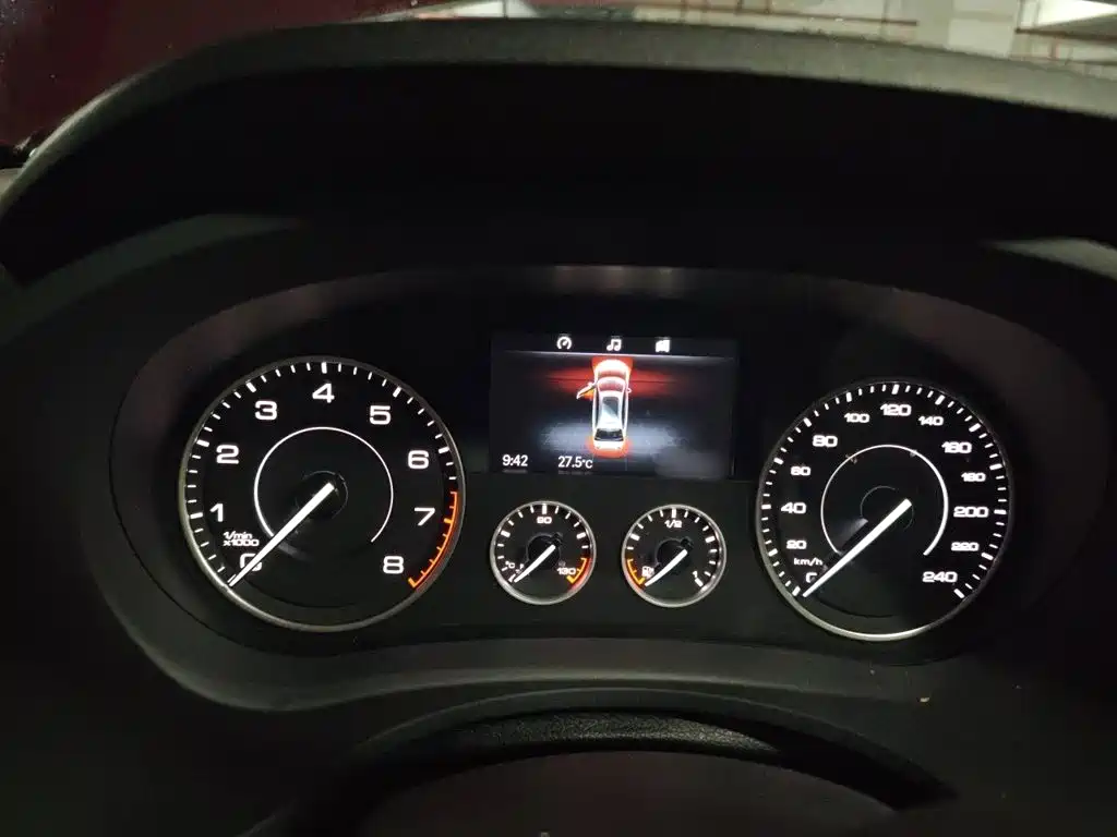 Borgward BX5 — миниатюра 4