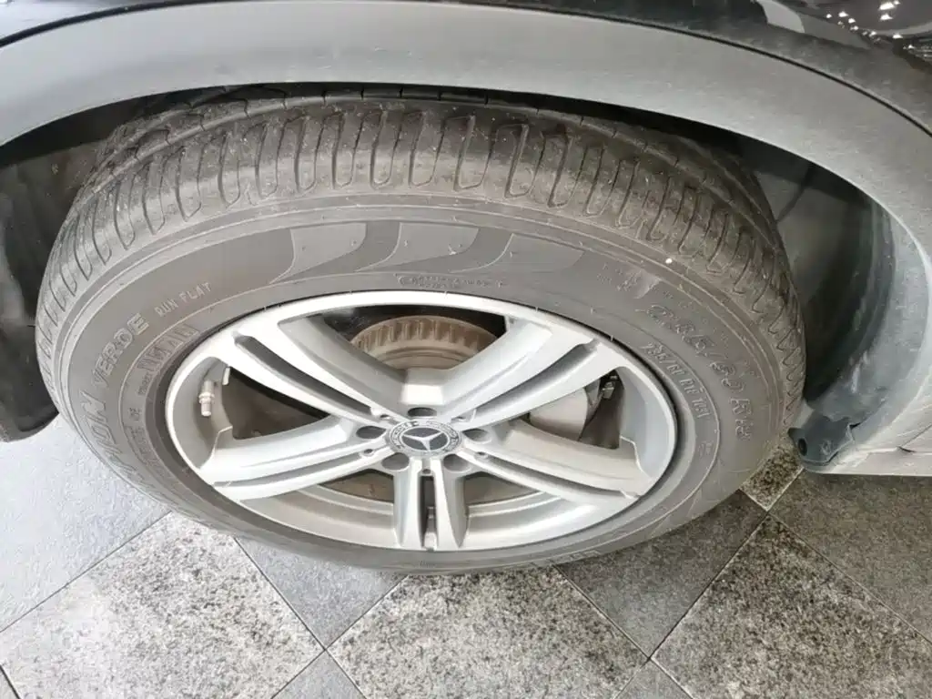 Mercedes-Benz GLC — миниатюра 23