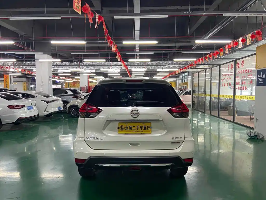 Nissan X-Trail — миниатюра 11