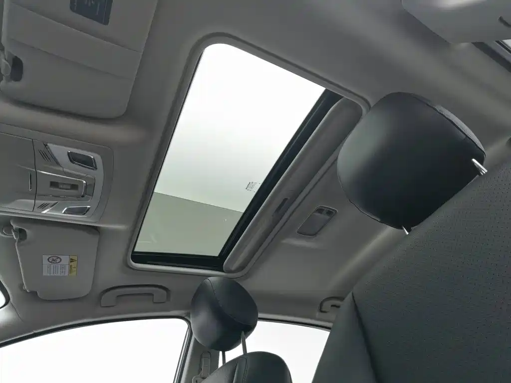 Nissan Sylphy — миниатюра 14