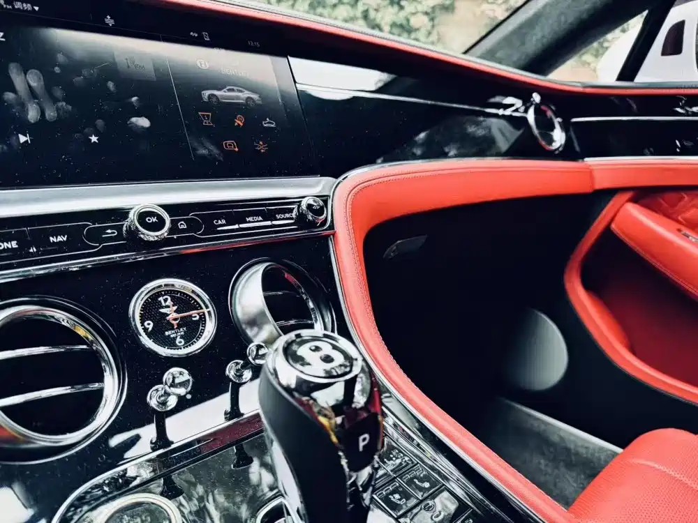 Bentley Continental — миниатюра 7