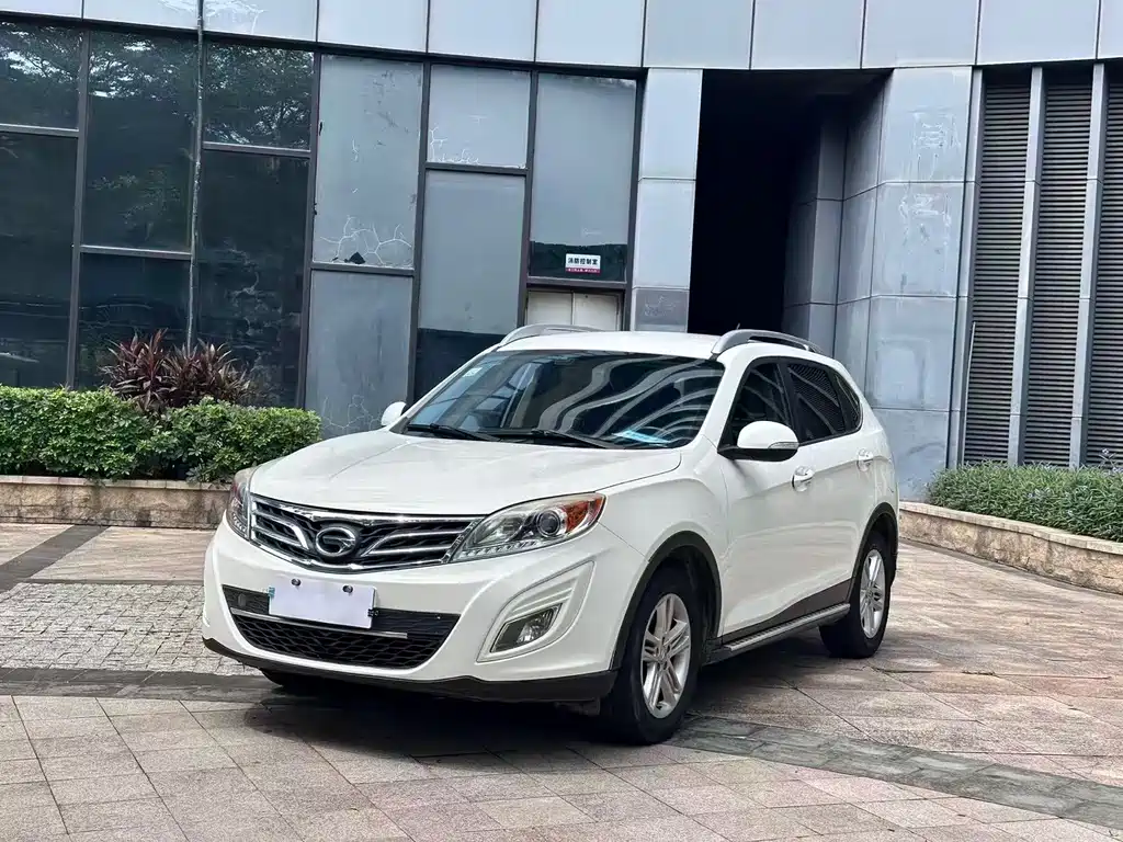 GAC Motor Trumpchi GS5