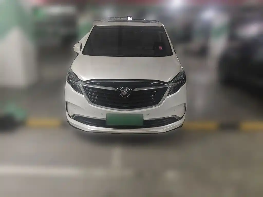 Buick GL8 — миниатюра 2