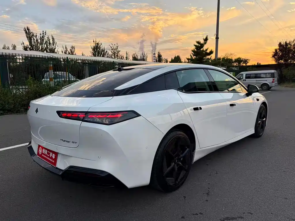 Hyper GT — миниатюра 6