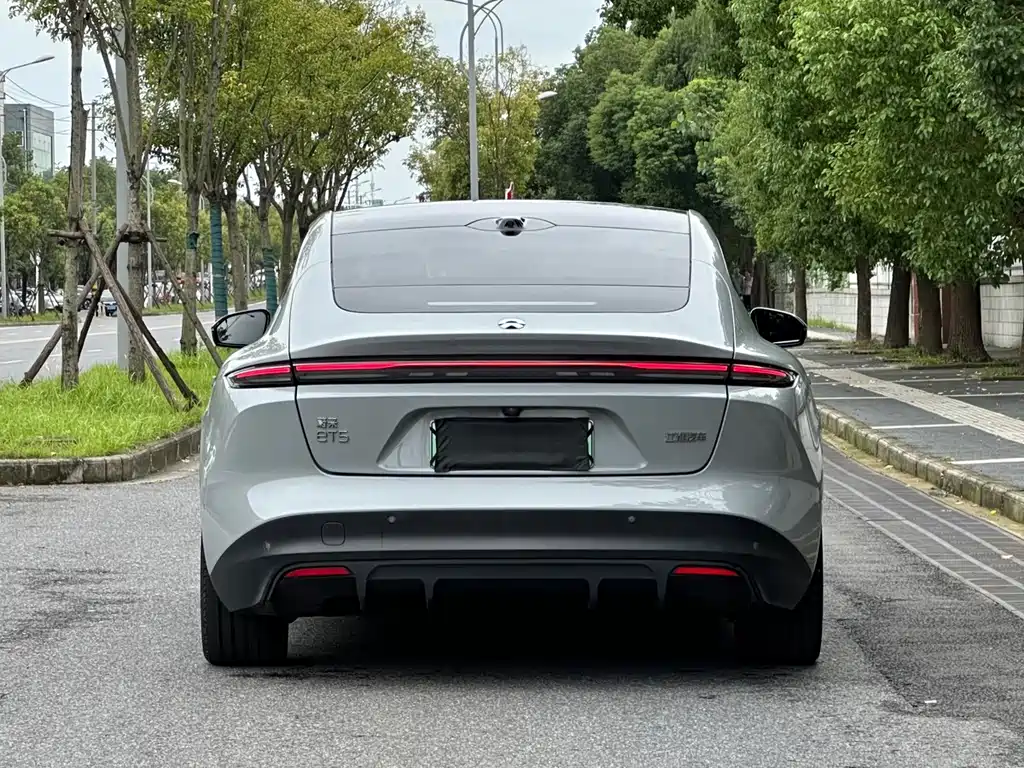 NIO ET5 — миниатюра 6
