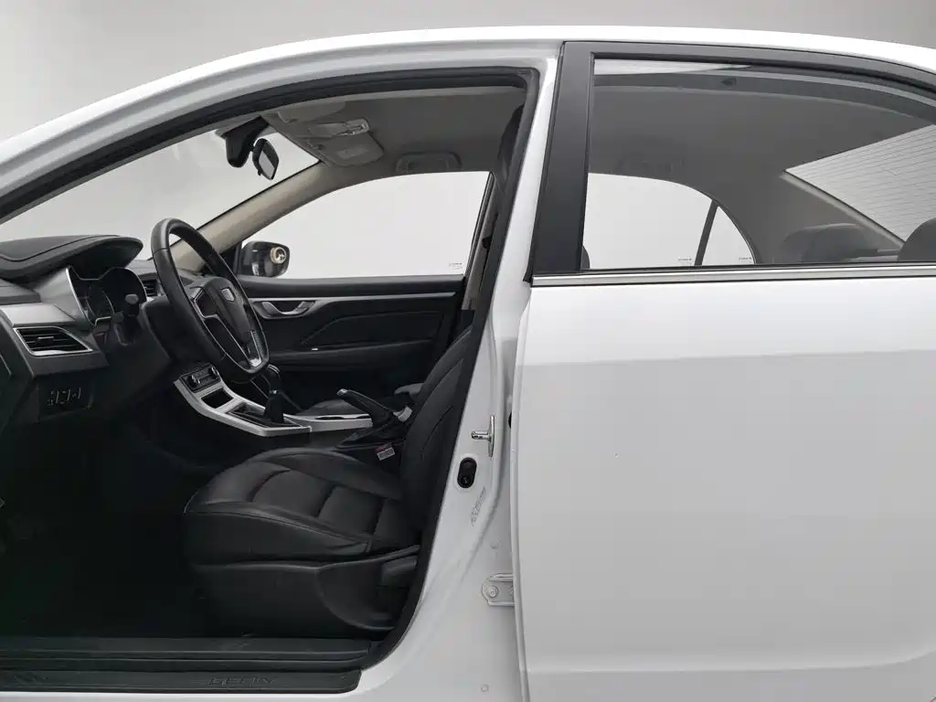 Geely Vision — миниатюра 10
