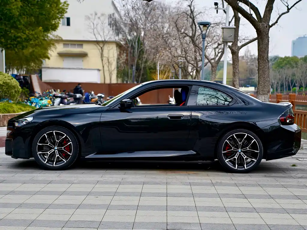 BMW M2 2024 M2