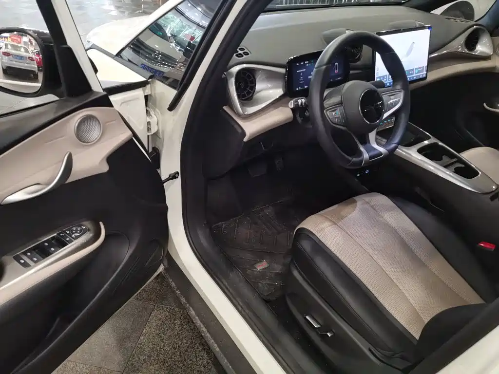 BYD Dolphin — миниатюра 16
