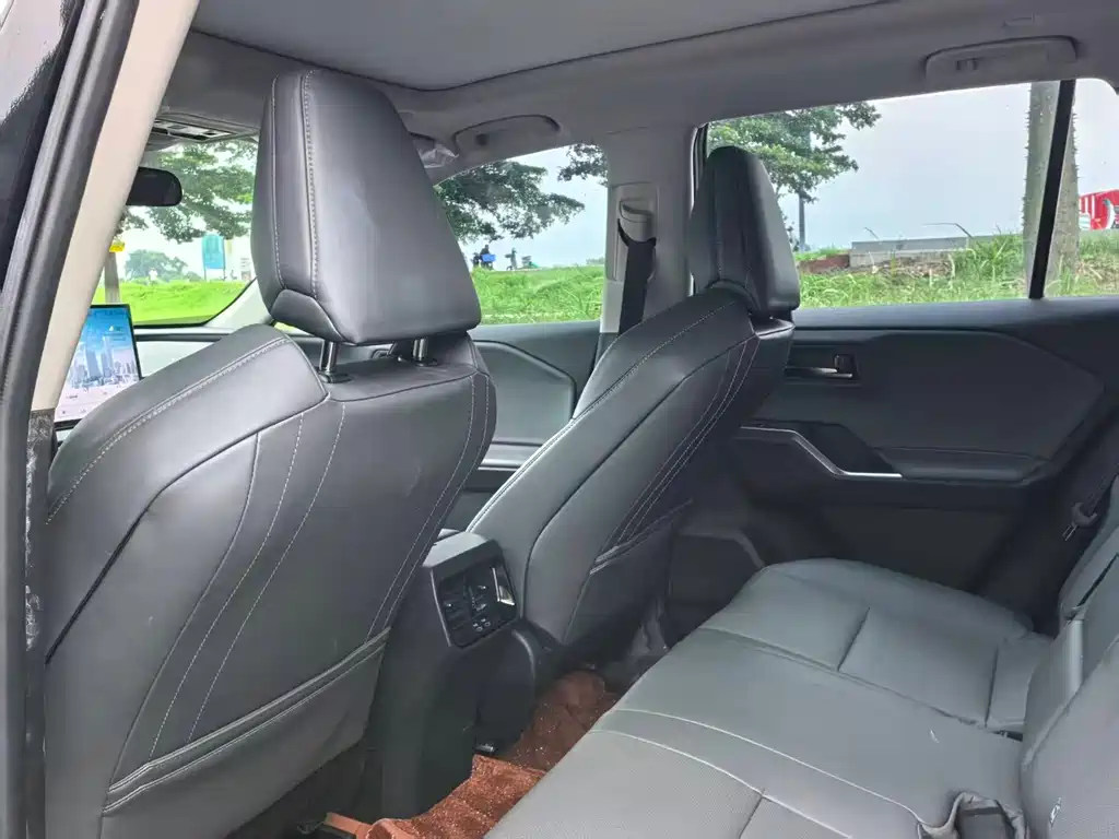 Toyota Wildlander 2026 2.0L PRO