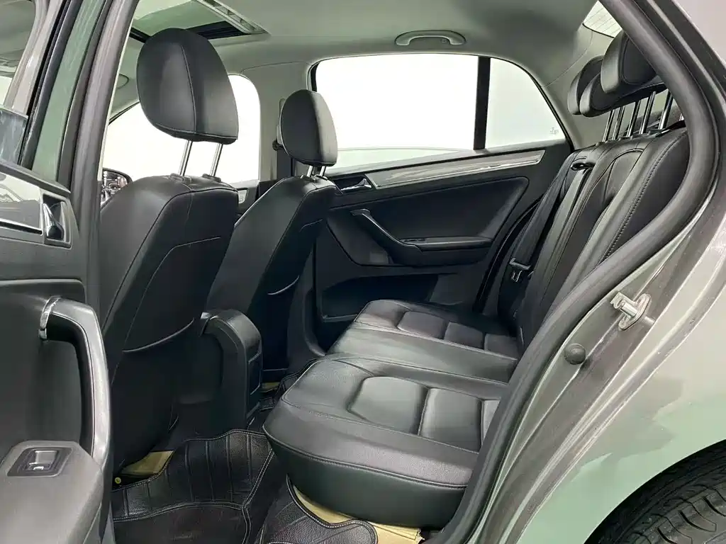 Volkswagen Bora — миниатюра 4