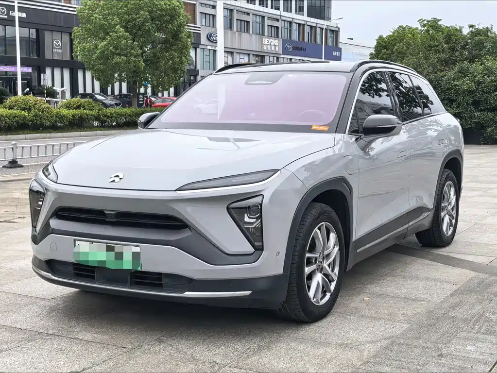 NIO ES6