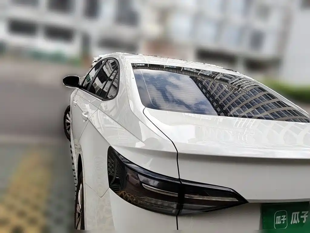 Volkswagen Lavida — миниатюра 25