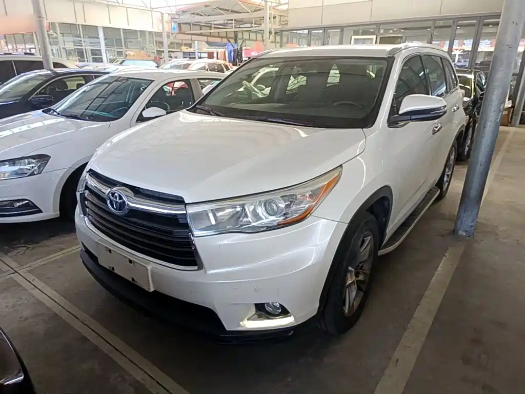 Toyota Highlander — миниатюра 2
