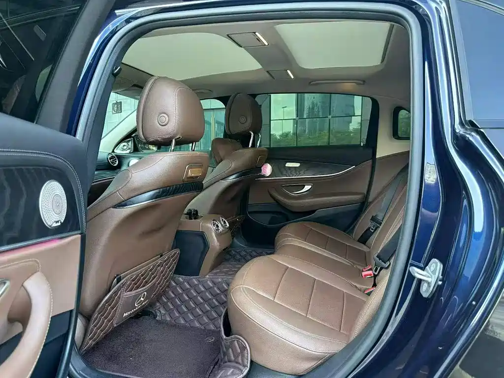Mercedes-Benz E-Class E 2016 E 300 L Sport Fashion