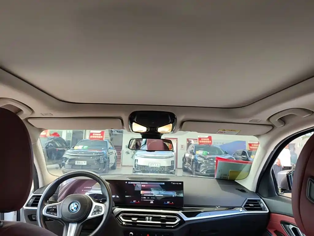 BMW i3 — миниатюра 18