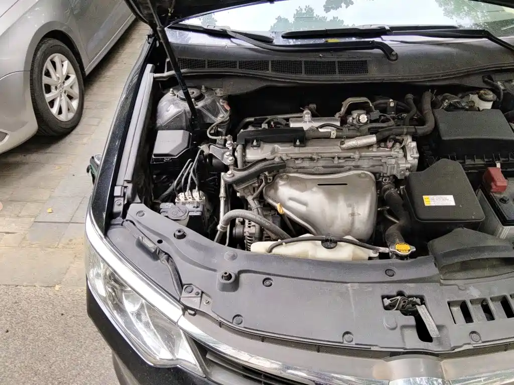 Toyota Camry — миниатюра 19