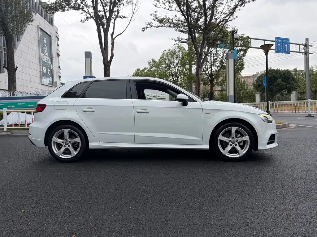 Audi A3 — миниатюра 13