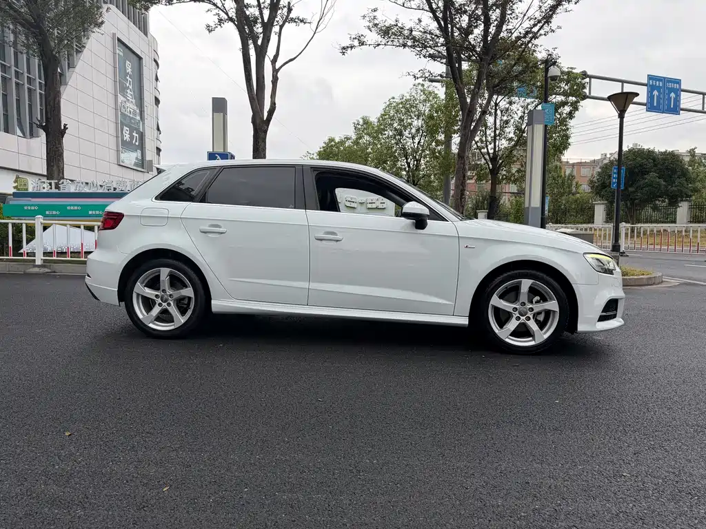 Audi A3 — миниатюра 12