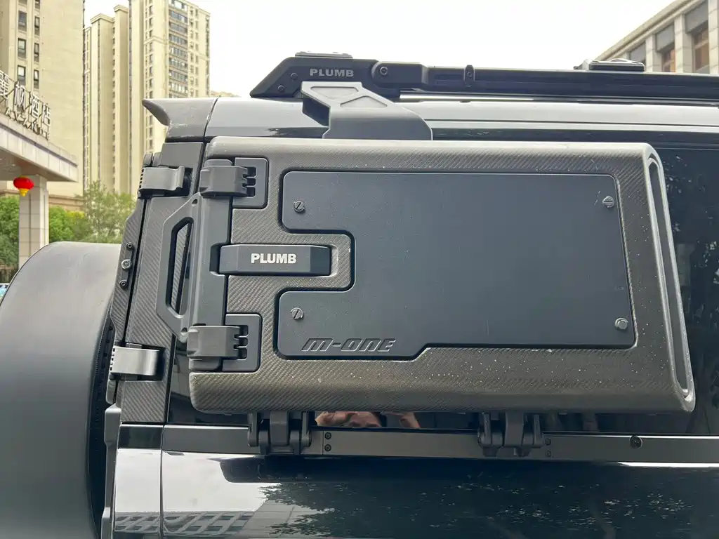 Land Rover Defender — миниатюра 14