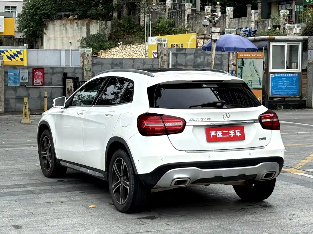 Mercedes-Benz GLA — миниатюра 9