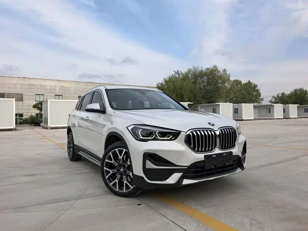 BMW X1 2022 xDrive25Li Premium