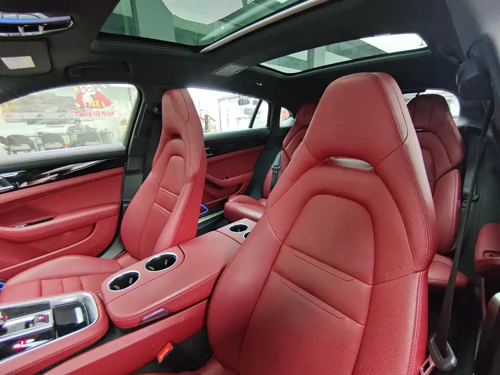 Porsche Panamera — миниатюра 8