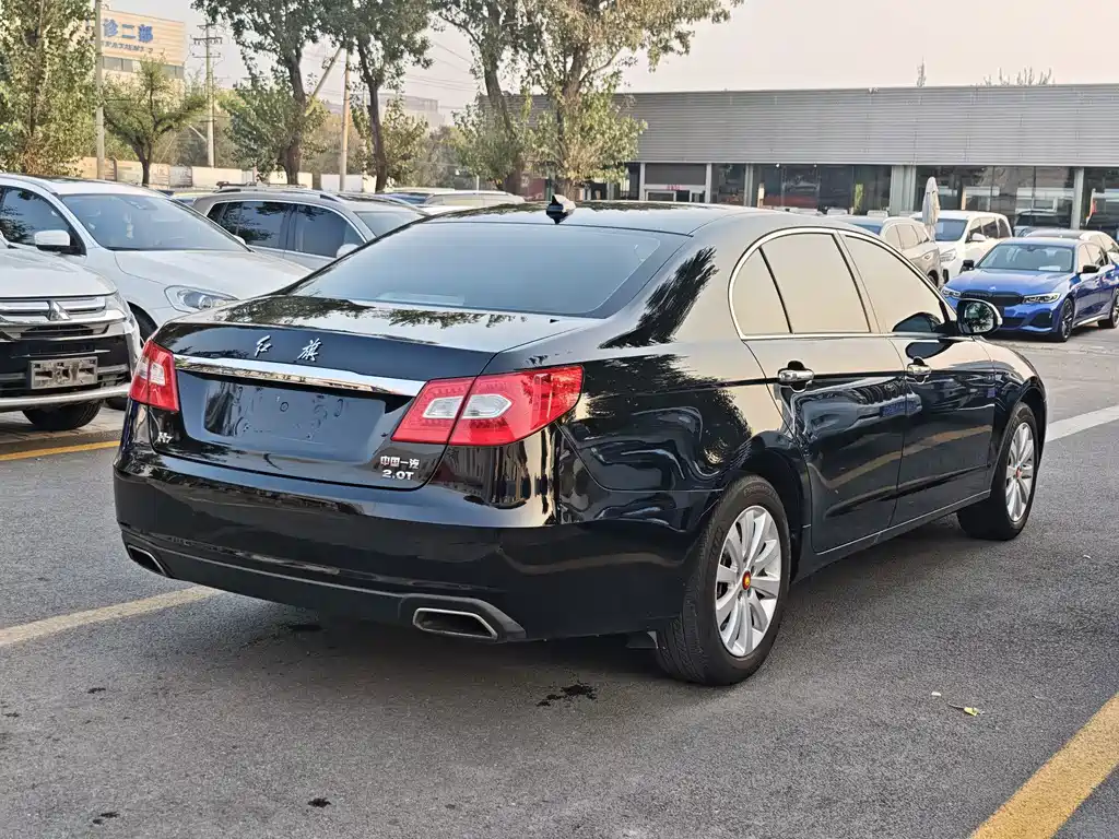 Hongqi Hongqi H7 — миниатюра 5