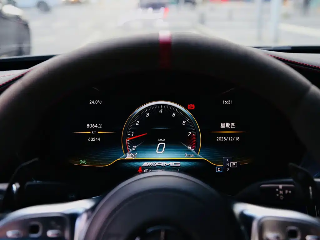 MERCEDES-BENZ C CLASS AMG