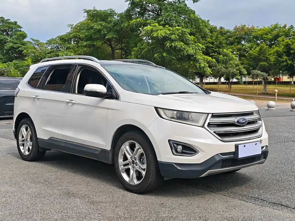 Ford Edge 2015 2.0T GTDi