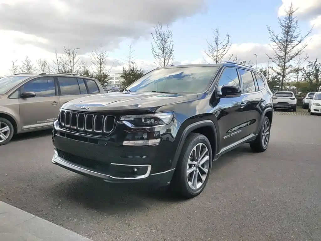 Jeep Grand Commander