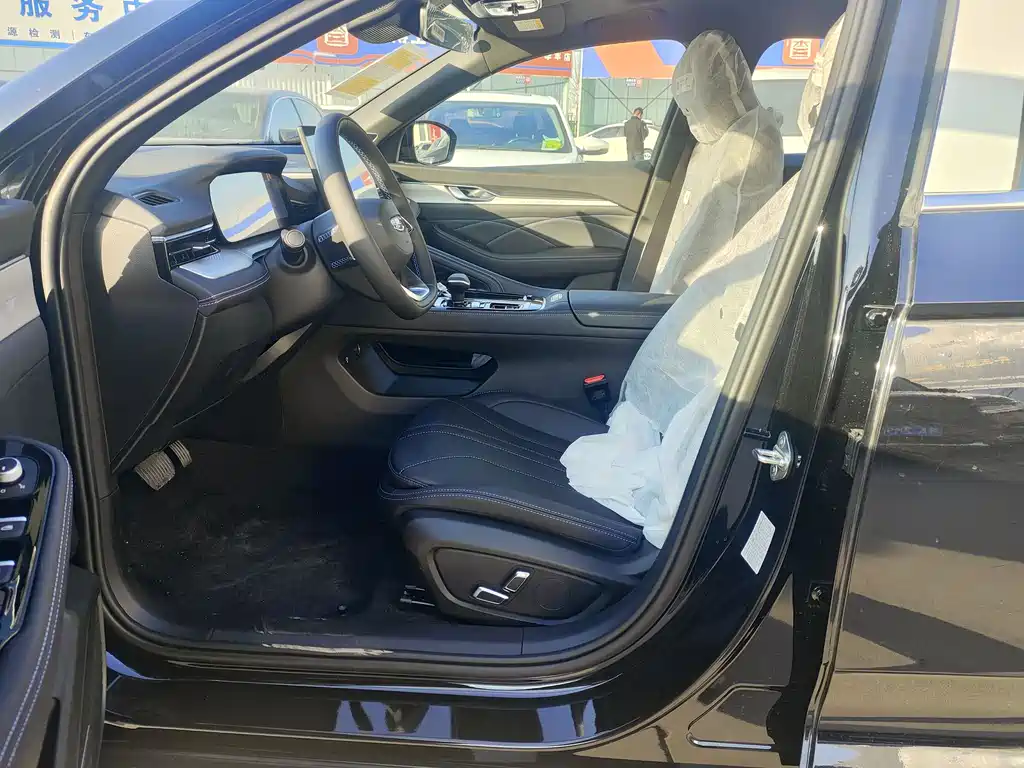 GEELY AUTOMOBILE XINGRUI