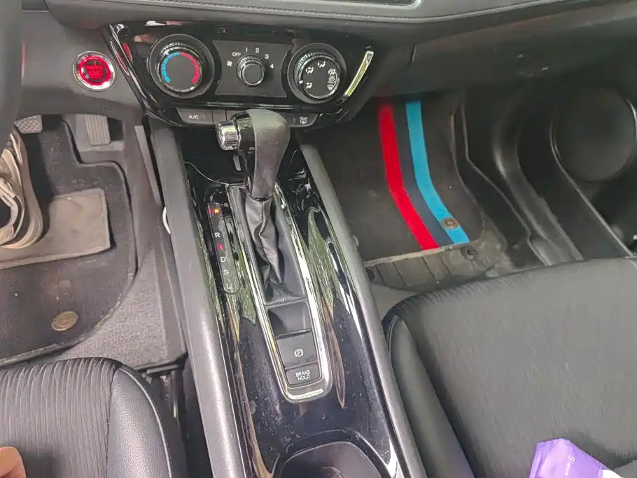 Honda Vezel — миниатюра 16