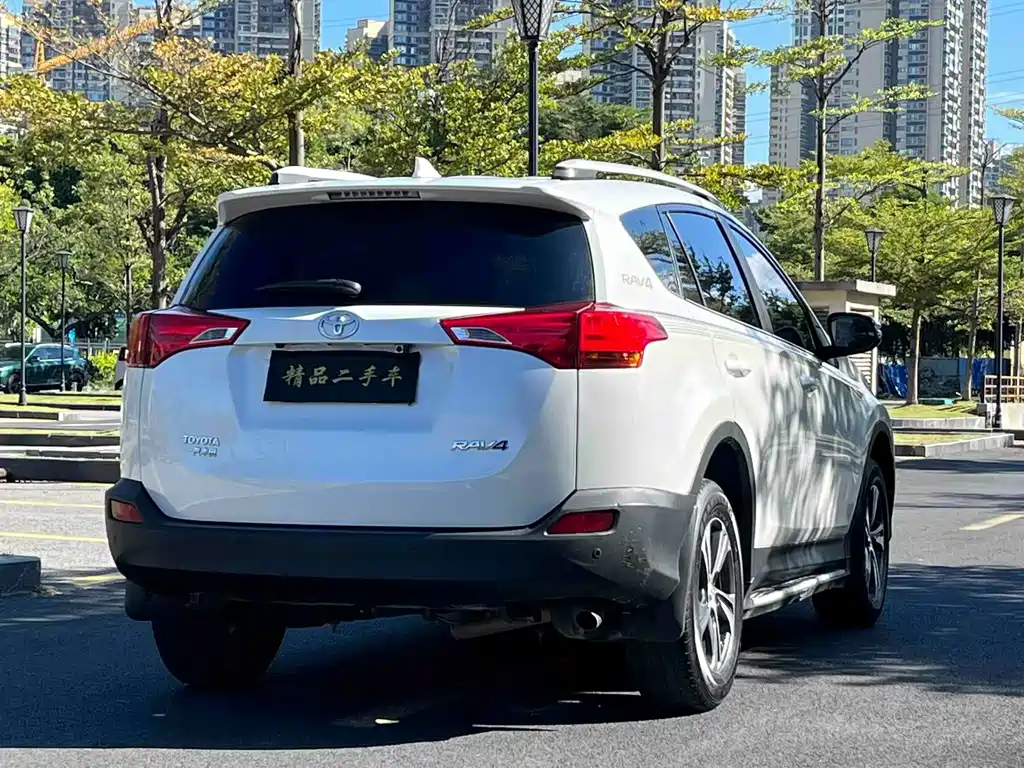 TOYOTA RAV4 RONGFANG