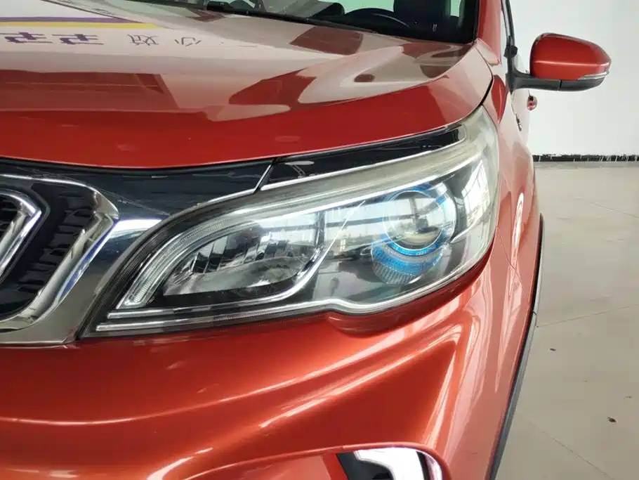 Geely Vision X3 — миниатюра 5