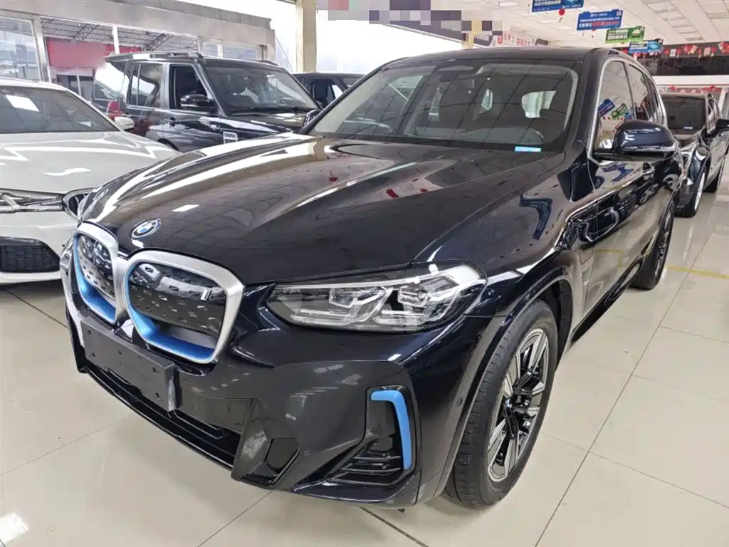 BMW iX3 2021