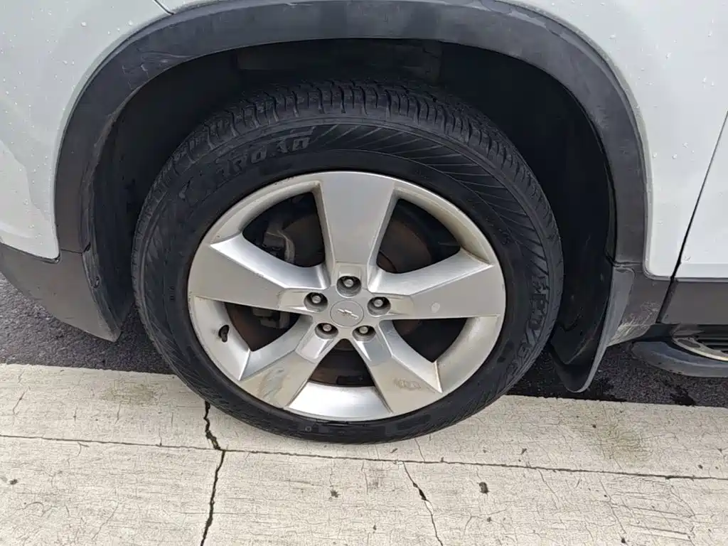 Chevrolet Trax — миниатюра 23