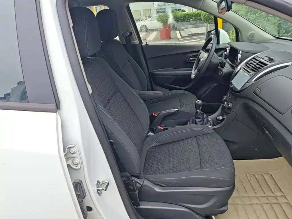 Chevrolet Trax — миниатюра 25