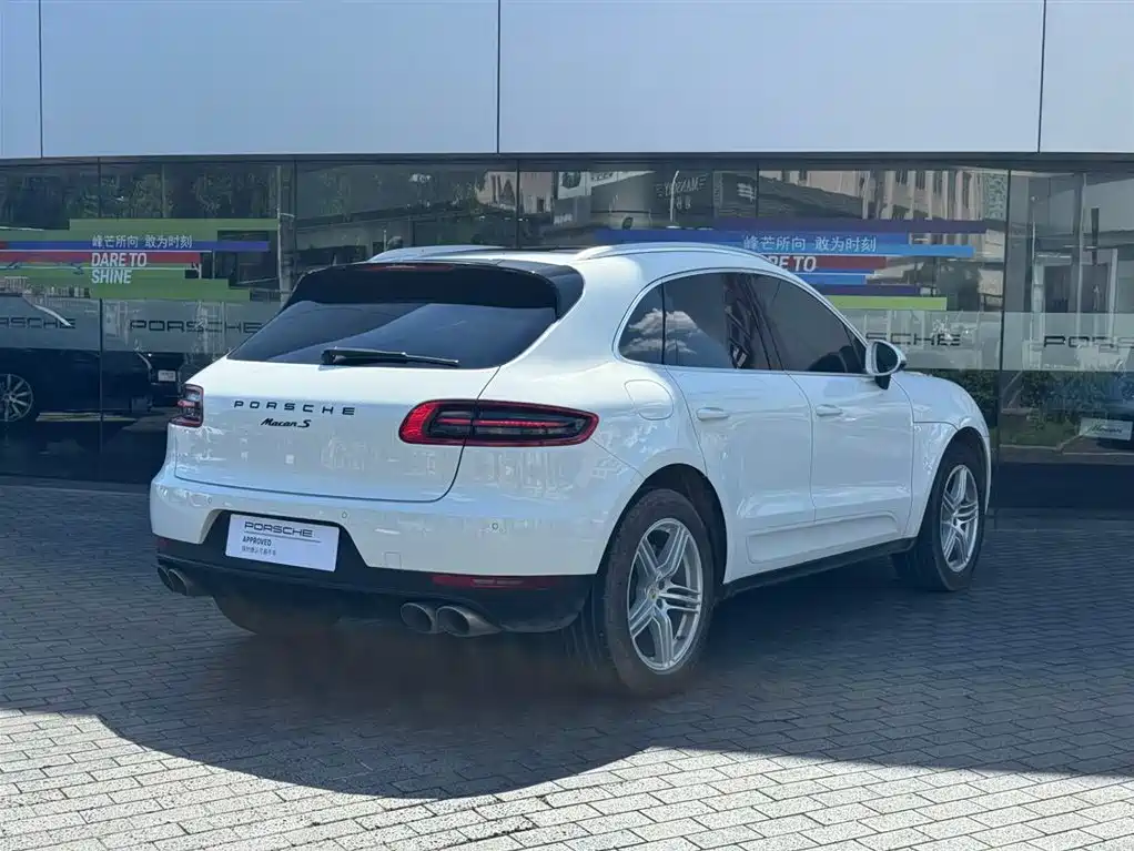 Porsche Macan 2016 Macan S 3.0T