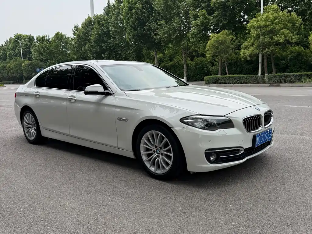 Купить BMW 5 Series