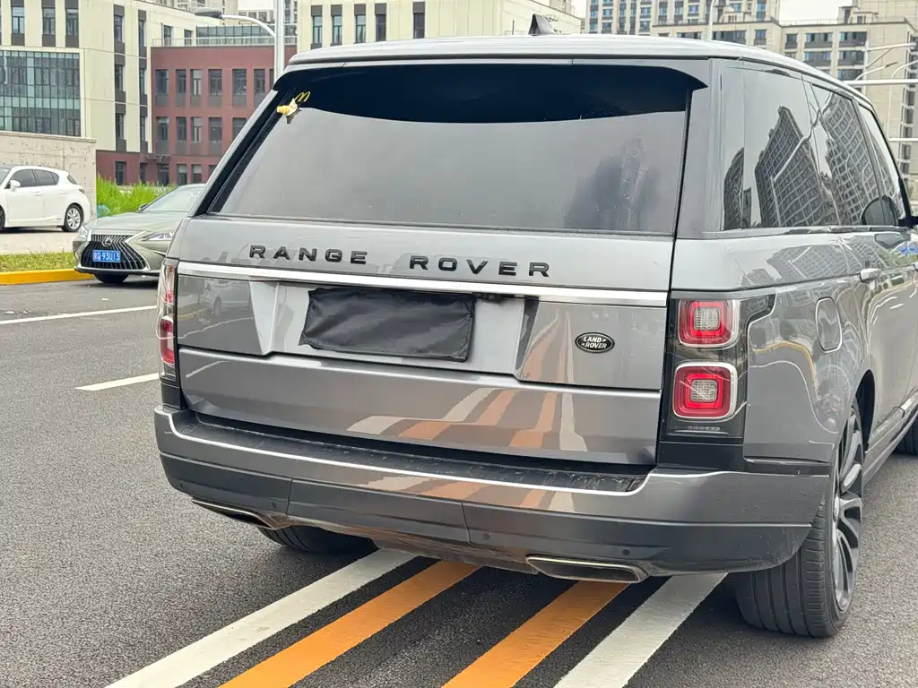 Land Rover Range Rover 2020 3.0 L6 Long Wheelbase