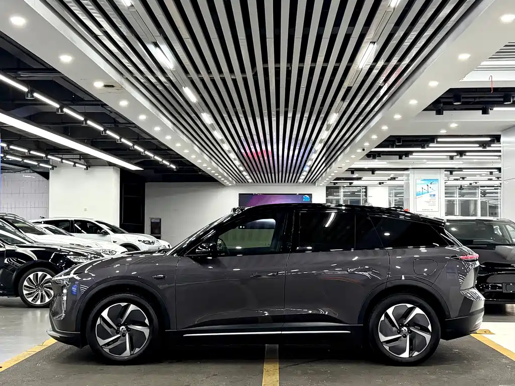 NIO ES6 — миниатюра 7